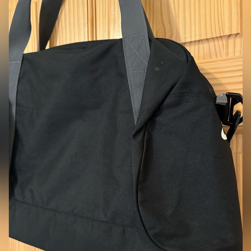 black nike duffel bag - Picture 5 of 5